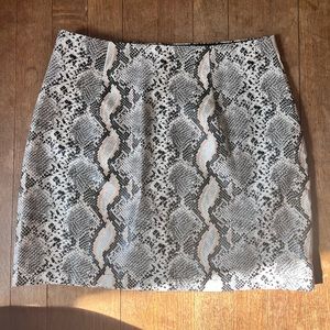 Faux leather snake print miniskirt